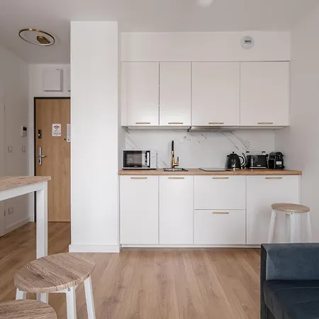 Rentplanet - Legnicka * Wroclaw